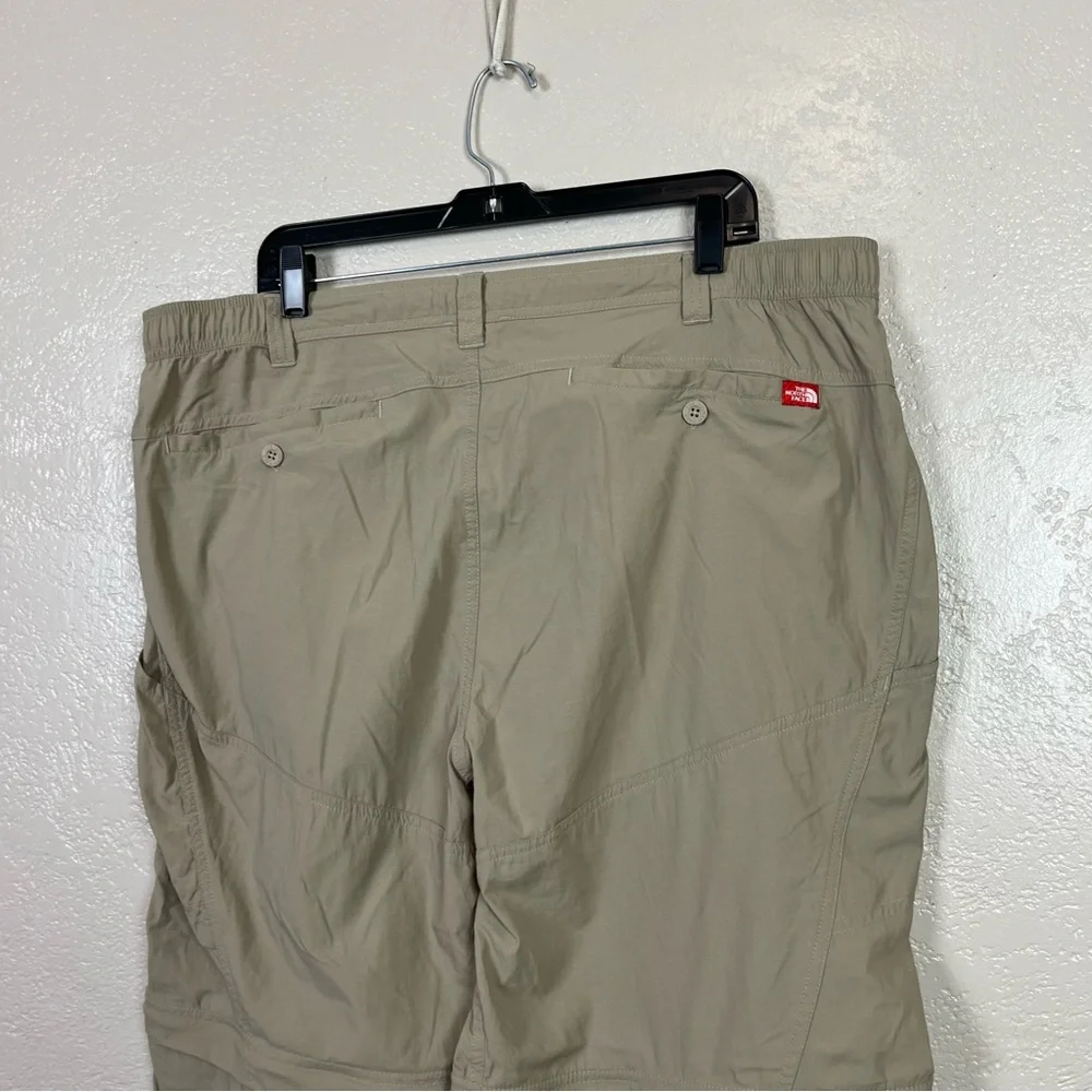 The North Face Men's XXL Short Paramount  Convertible Pants-Shorts‎ Hiking